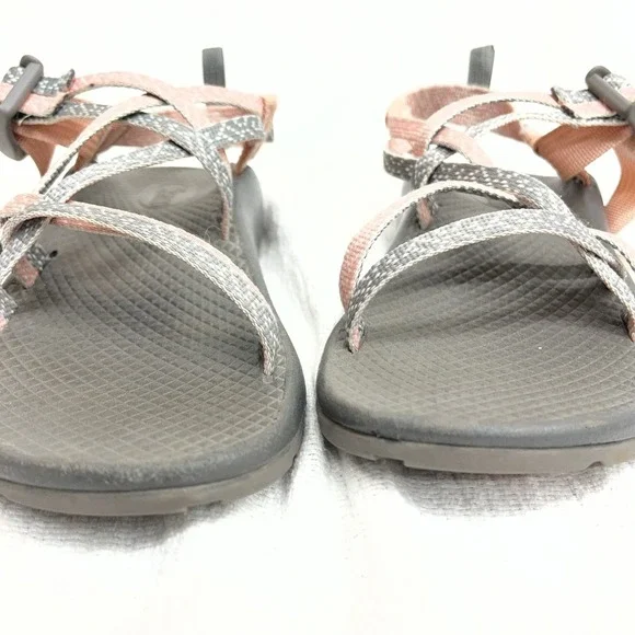Chaco pink & gray strappy arch support kids 1 sandals Outdoor Beach Swim Hiking - Picture 10 of 10